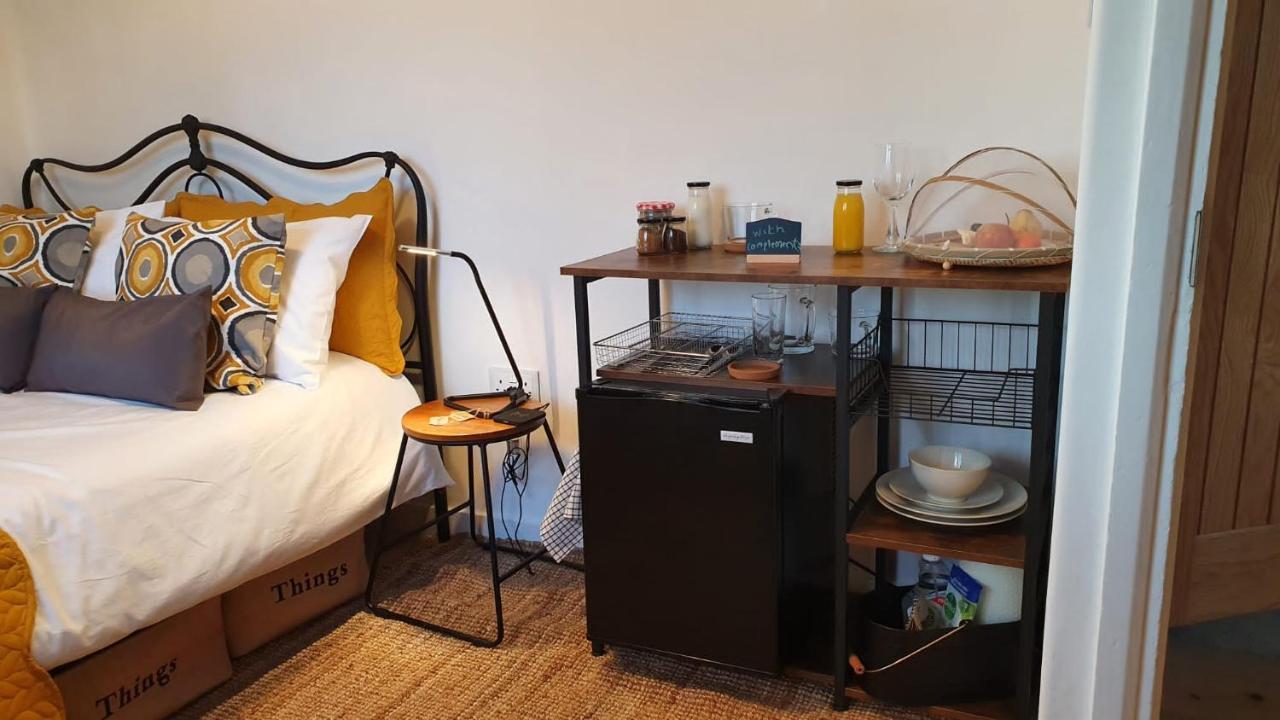 Kew Gardens - Private Double Room Richmond London - Homestay Exteriör bild