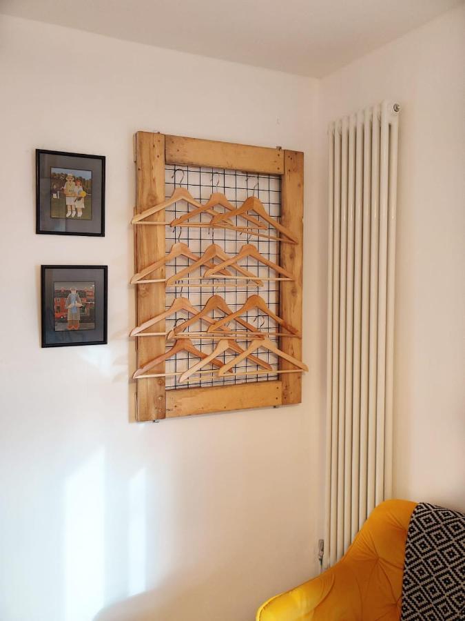 Kew Gardens - Private Double Room Richmond London - Homestay Exteriör bild